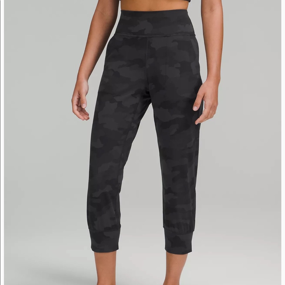Lululemon Align High Rise Cropped Jogger - camo
